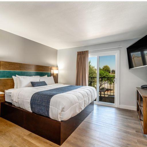 Mainstay Suites Moreno Valley Near March Air Reserve Base 외부 사진